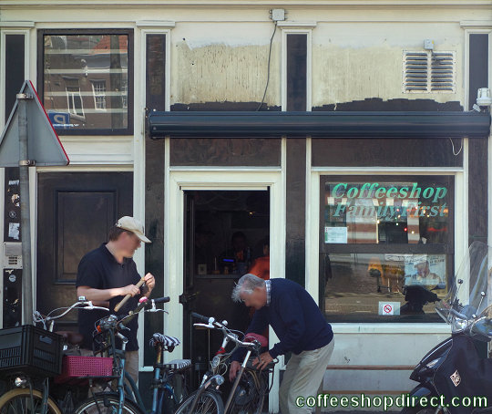 Family First Coffeeshop Amsterdam
