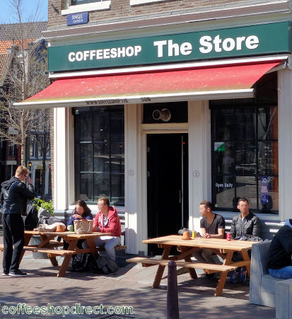 The Plug Store Coffeeshop Amsterdam